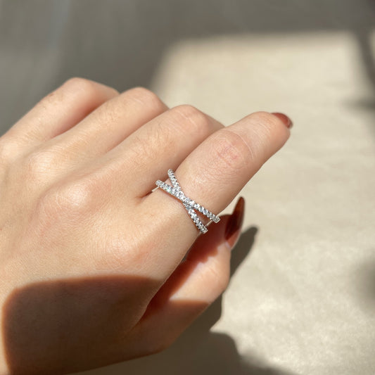 Crossover Pavé Ring