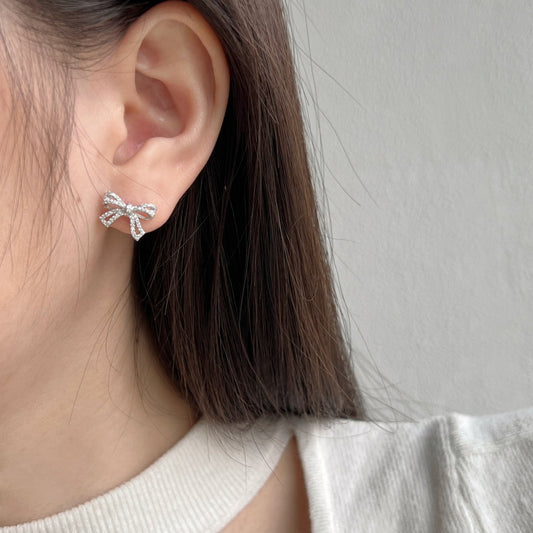 Bow Stud Earring
