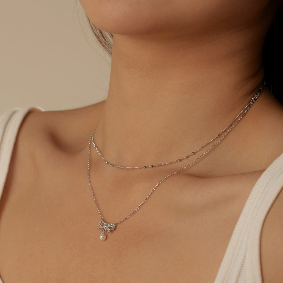 BOW Necklace