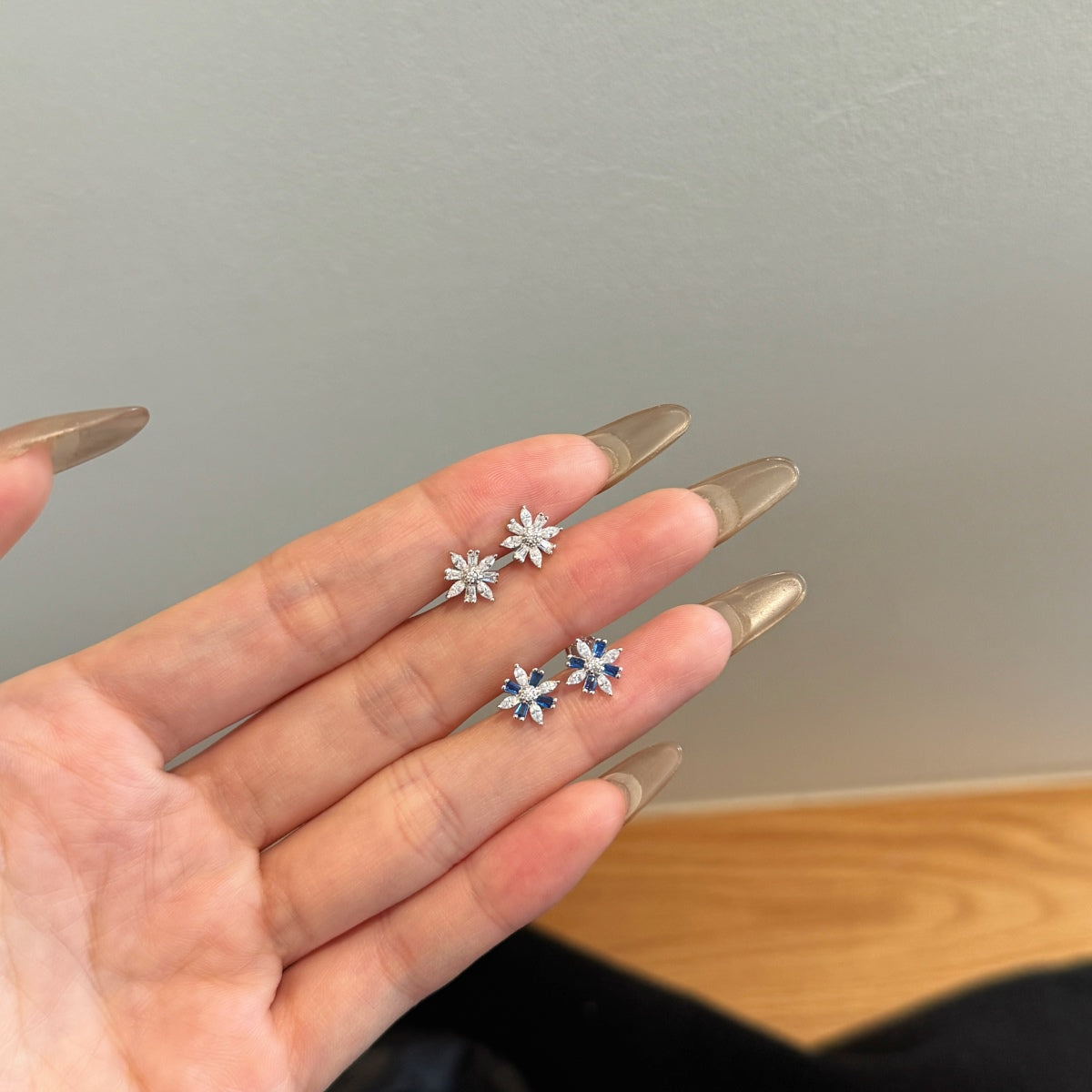 Snowflake Earring