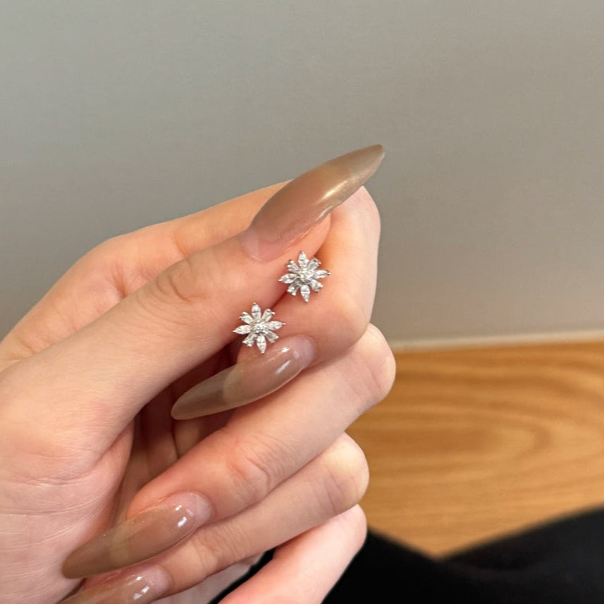 Snowflake Earring