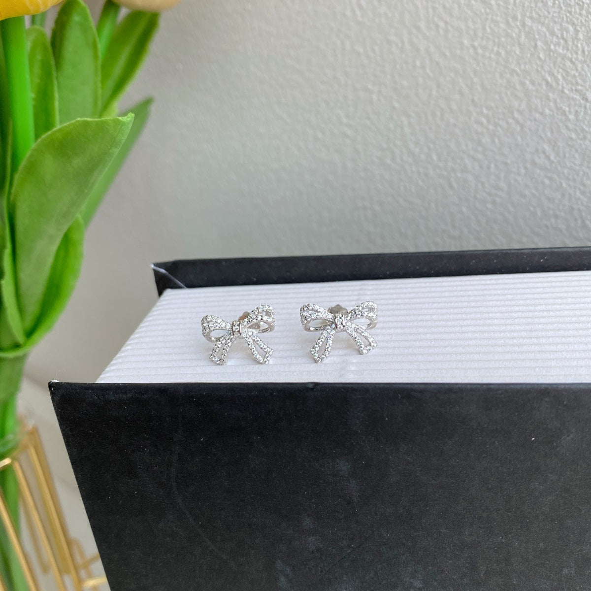 Bow Stud Earring