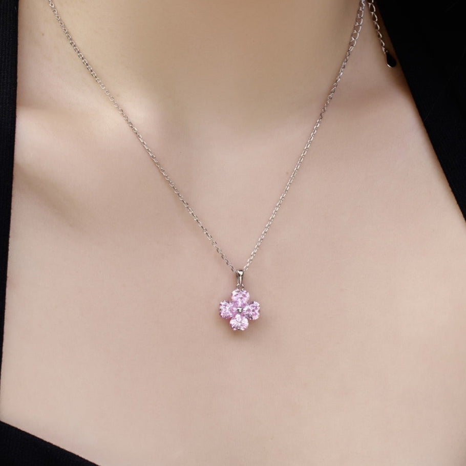 FLOWERHEART Necklace